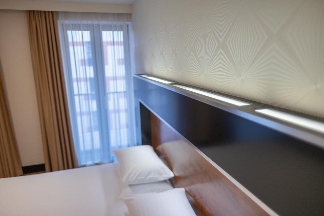 แกรนด์ มาเจสติก โฮเต็ล ปร้าก Hotel ปราก ภายนอก รูปภาพ